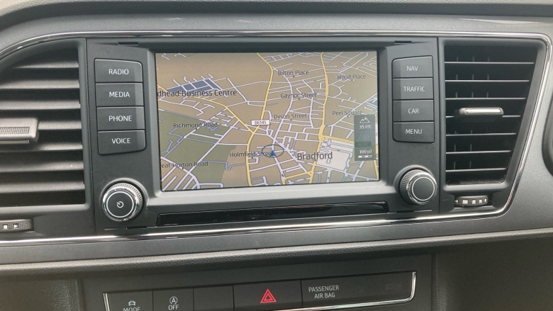 SEAT Leon 1.4 EcoTSI 150 FR 3dr [Technology Pack] Petrol Hatchback